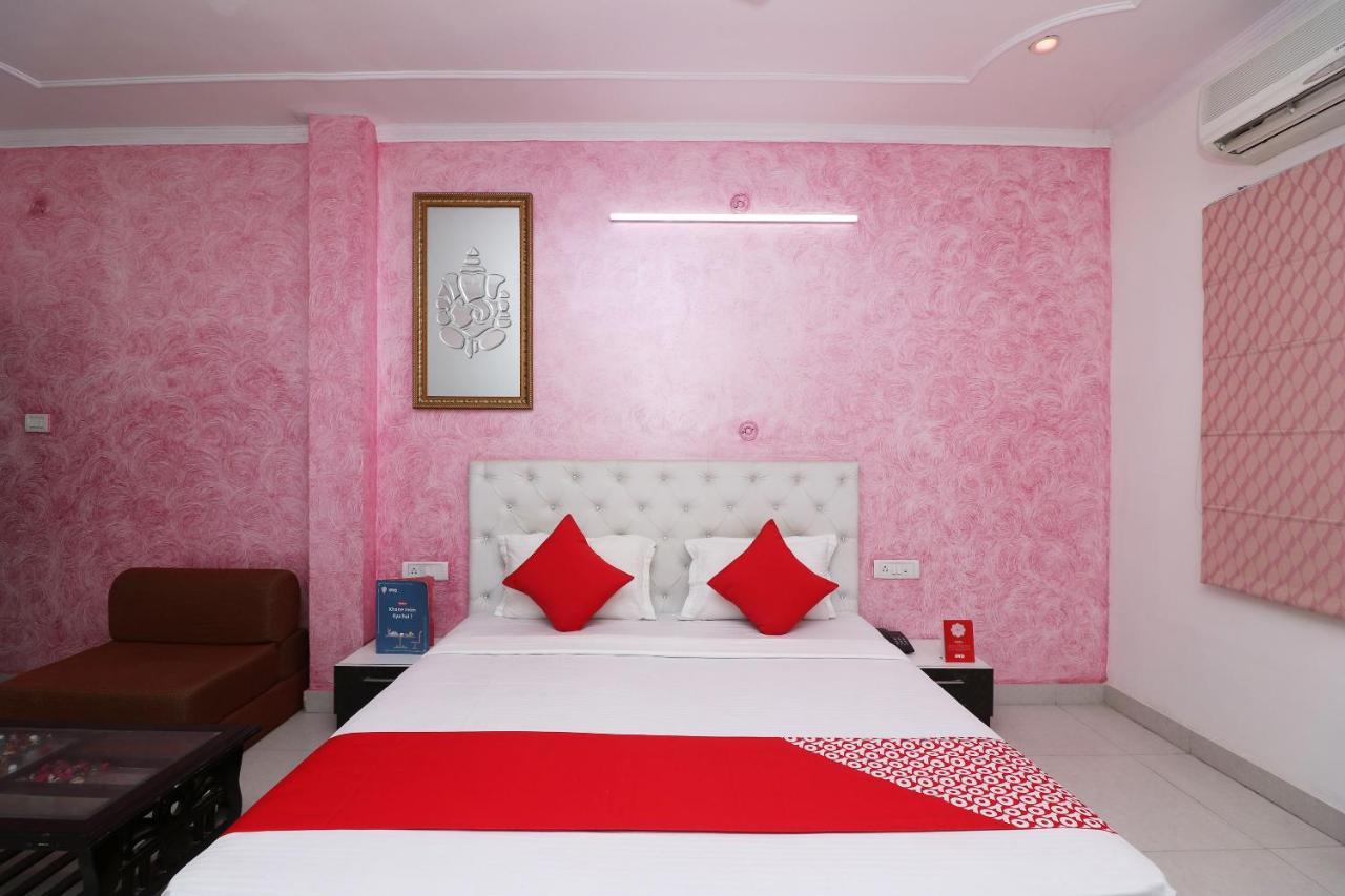 Oyo Hotel Inn Way Сонипат Екстериор снимка